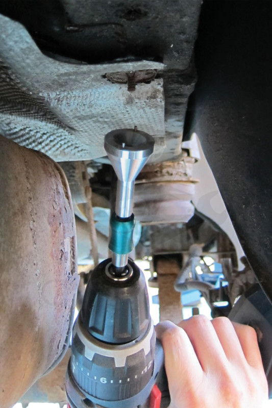 Hővédőlemez rögzítő alátéthez spec. szerszám - VAG