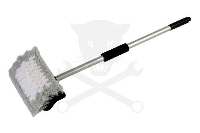 Autó mosókefe 700 mm-es nyéllel és sűrű, lágy, hosszú sörtékkel