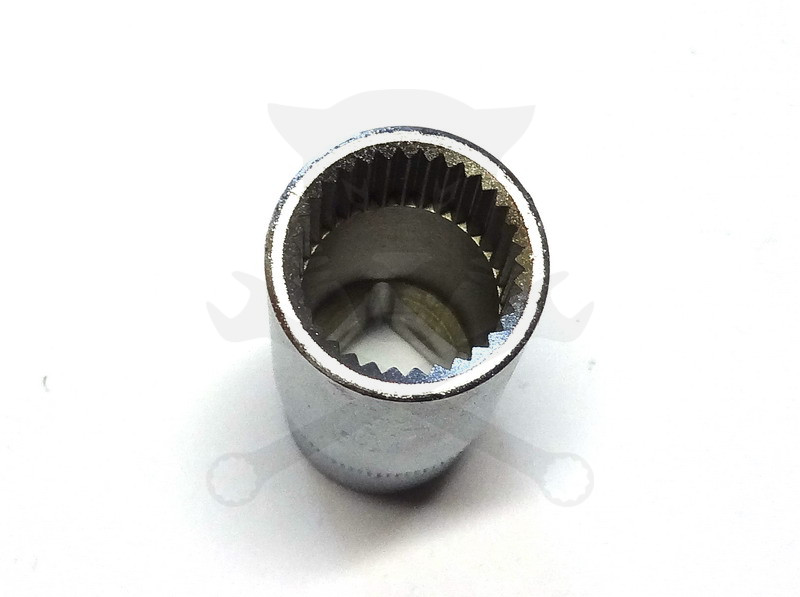 Adagoló fejszelepkulcs Mercedes 33 szögű - Ellient