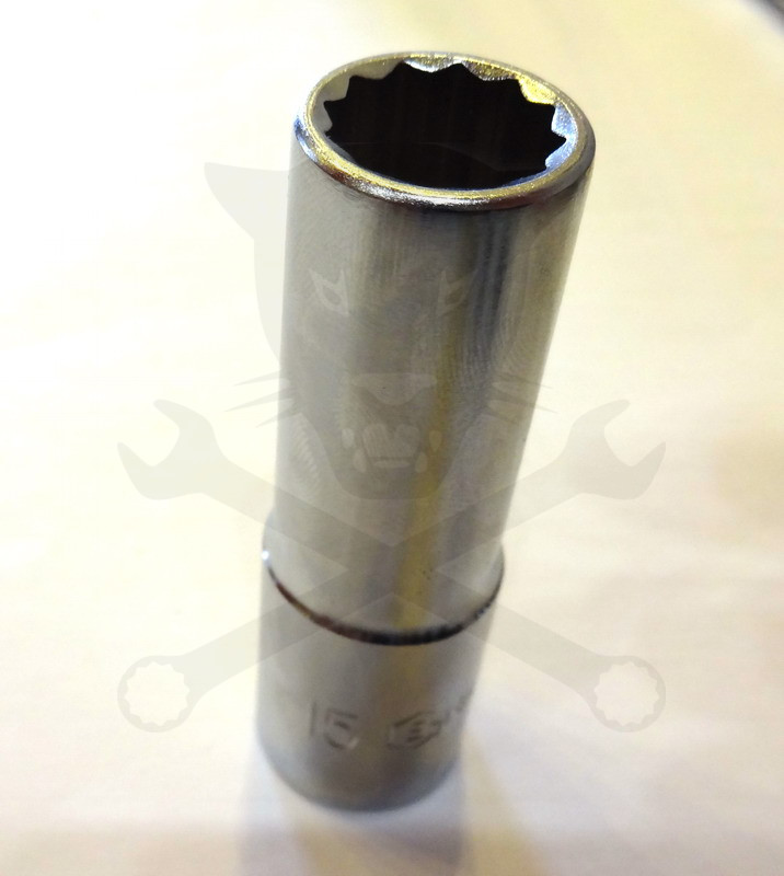 Dugókulcs - crowafej 1/2" 12 szög hosszú 15 mm Genius