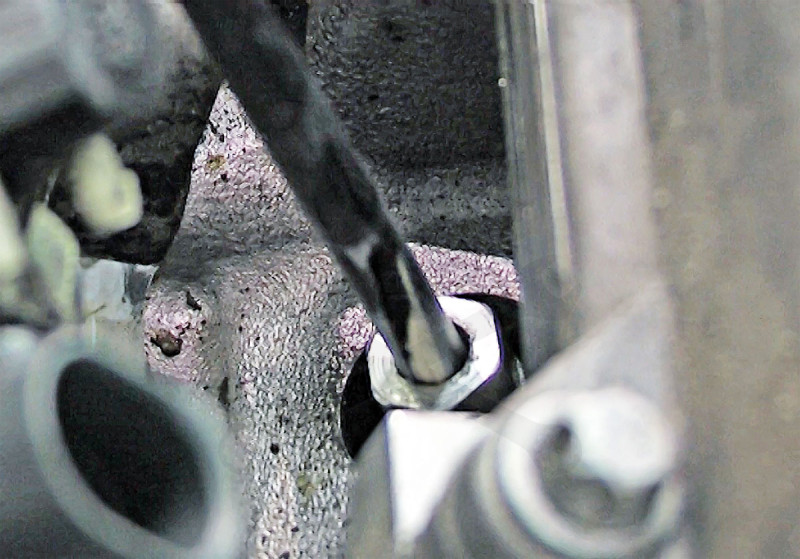 Izzítógyertyafurat-tisztító készlet M10x1.0 + M10x1.25