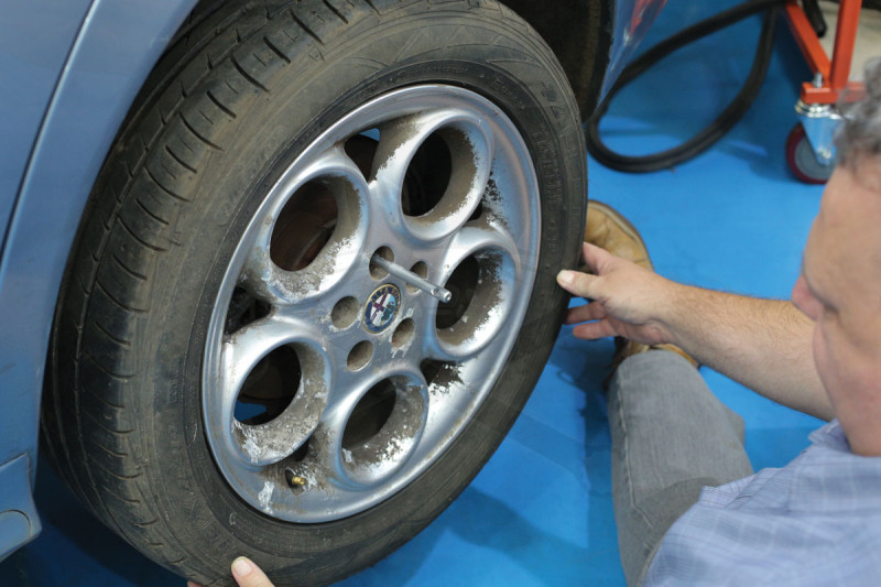 Kerék pozicionáló menetes megvezető csapkészlet - 5 db-os - Laser