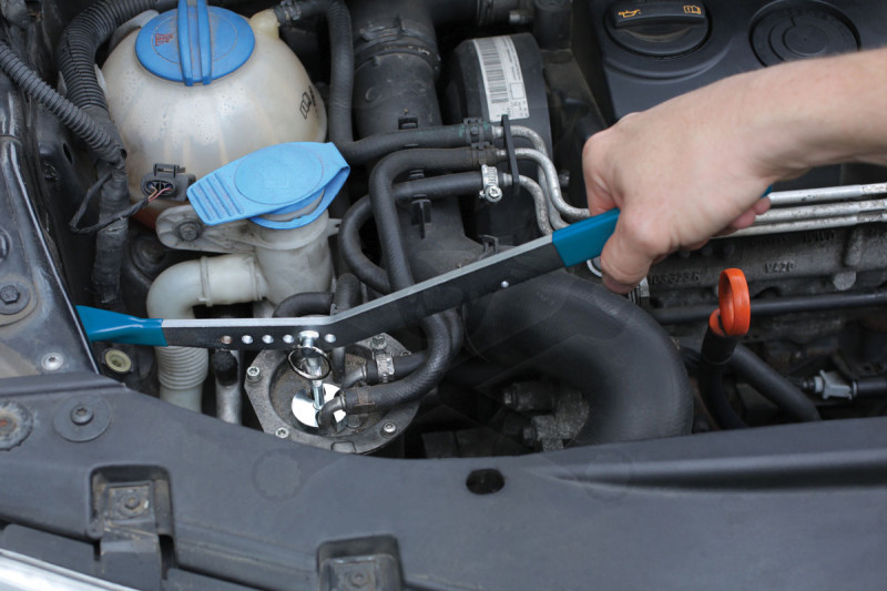 Üzemanyag szűrő fedél összenyomó szerszám -VAG-UFI szűrők- 2.gen