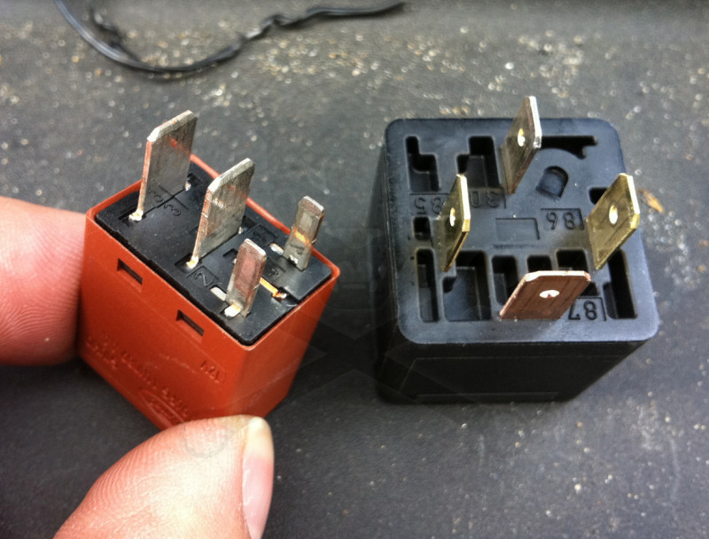 Relé teszter - autóipari, automatikus 12V-os - Hubitools