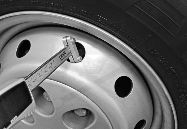 Féktárcsa vastagság méréshez adapter készlet normál tolómérőhöz