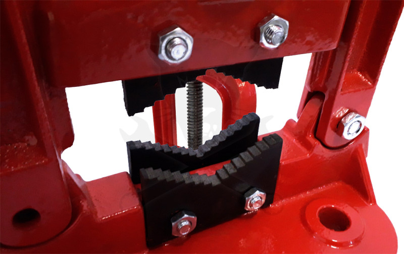 Csősatu asztali befogási méret 2"