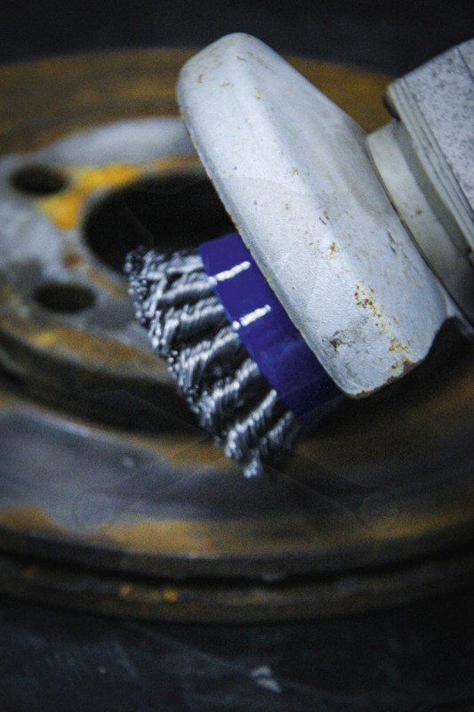 Drótcsiszoló fazékkefe 65 mm M14 x 2.0 menettel -sarokcsiszolóhoz- BGS