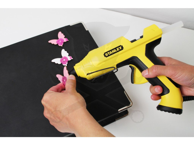 Ragasztópisztoly, kerámiabetétes, gyorsfűtés - Stanley