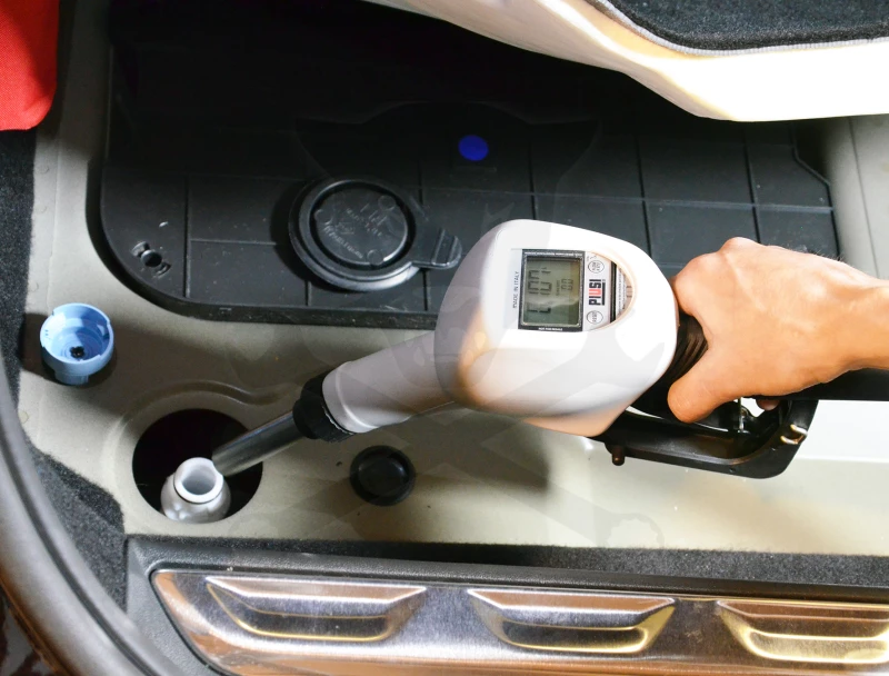 Mobil AdBlue töltő állomás -digitális mérőpisztollyal- levegős kivitel