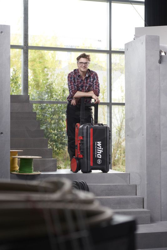 Villanyszerelő 82 db-os gurulós szerszámkoffer XXL4 1000V VDE 45734 (930070104)