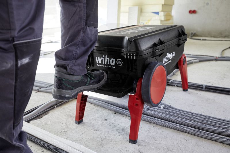 Villanyszerelő 82 db-os gurulós szerszámkoffer XXL4 1000V VDE 45734 (930070104)