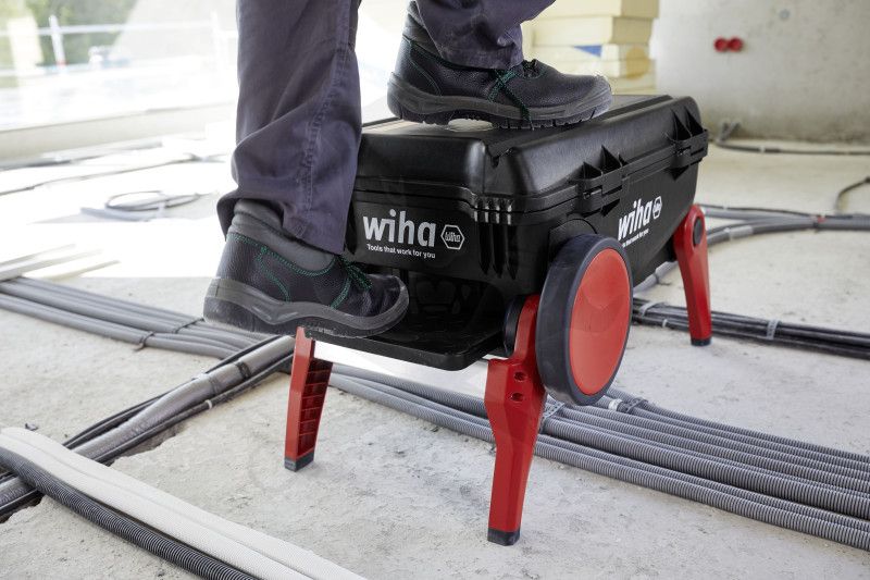 Villanyszerelő 82 db-os gurulós szerszámkoffer XXL4 1000V VDE 45734 (930070104)