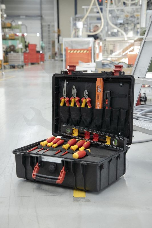 Villanyszerelő 18 db-os szerszámkoffer L 1000V VDE 45530 (930070403)