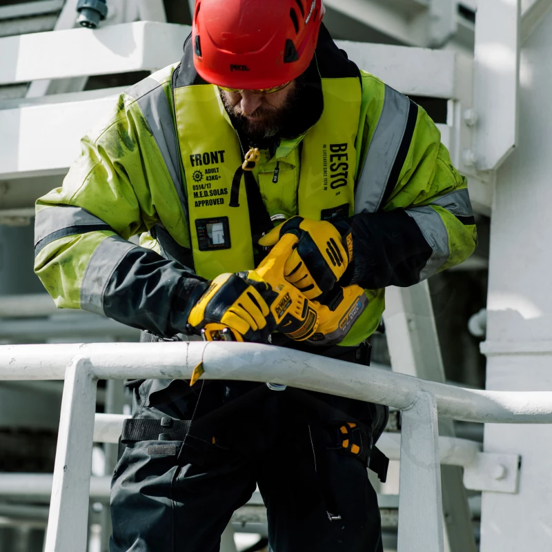 Kardfűrész, akkus 18V 2db 5.0Ah, kofferes -POWERTACK- DeWalt