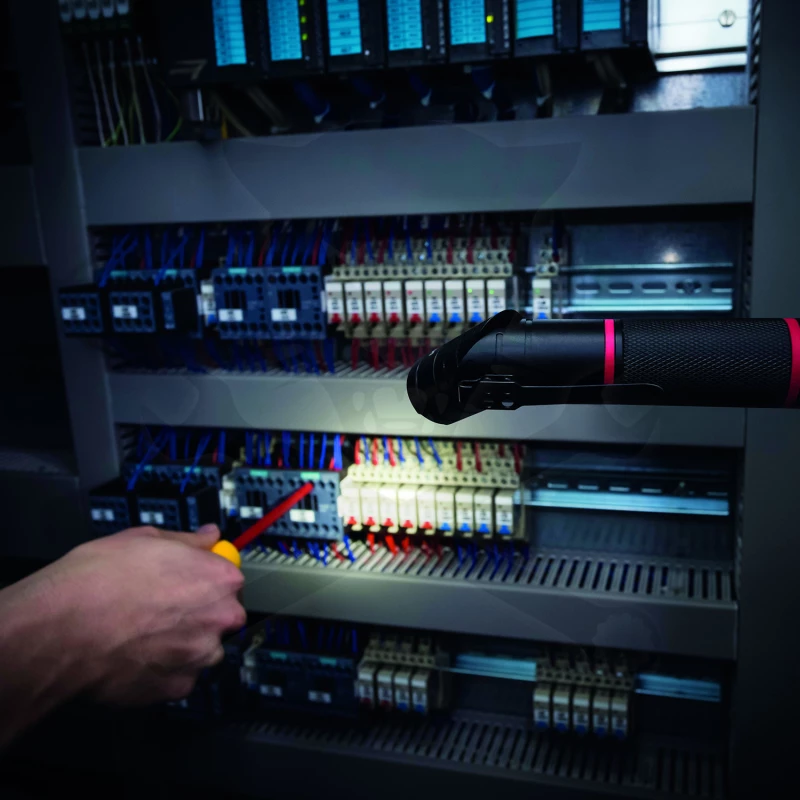 Szerelőlámpa (Zseblámpa) hajlítható, lézer, UV - 280 lm 3xAAA SB 246 70