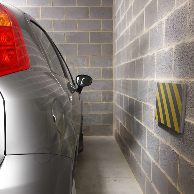 Fényezés és falvédő öntapadó szivacs garázsba 1 db-os 50x25x2,5 cm