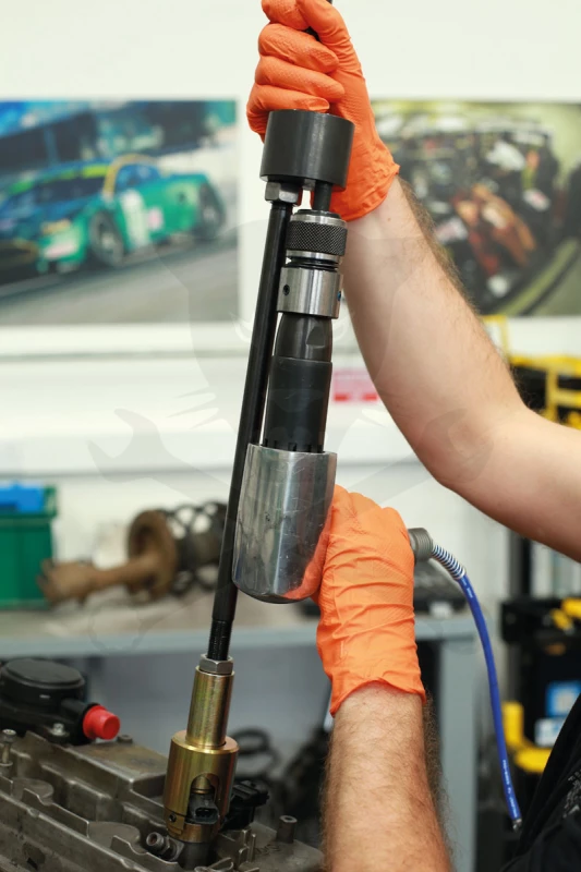 Injektor kiszedő Bosch - Szolenoid CRTDI motorokhoz -