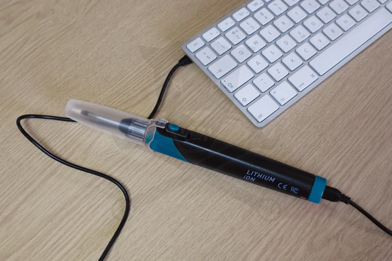 Forrasztópáka készlet újratölthető akkumulátorral - 30 W max.600°C -LASER