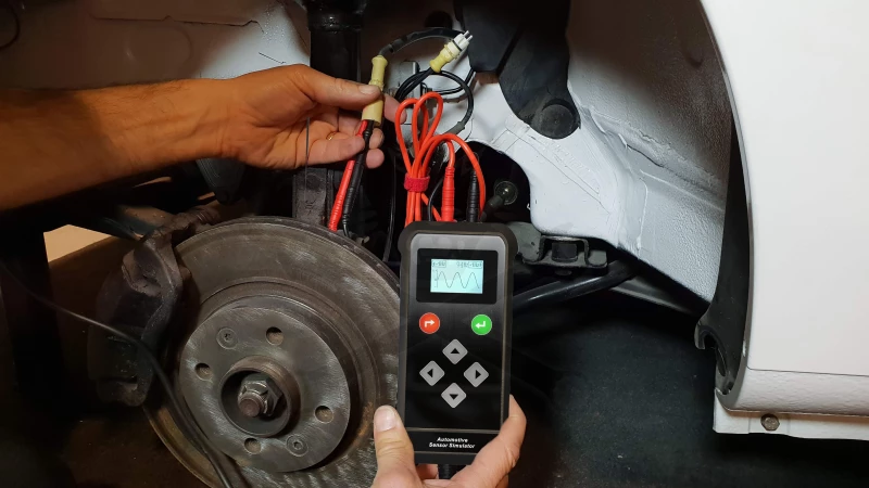 Autóipari szenzor szimulátor - profi - Hubitools