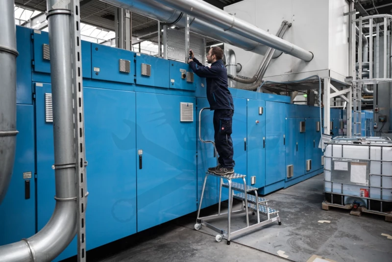 Állvány ALU négyfokos szerelő dobogó, gurulós - Krause Stabilo