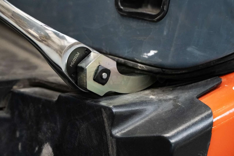 Feszítő szerszám 70 mm hosszú pajszer 1/2" adapter, kerek ívelt vég