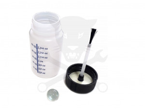 Festéktároló tégely javítófestékhez, ecsettel, üres 60 ml-es