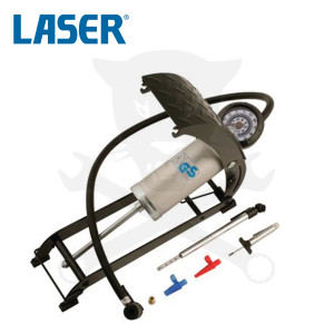 Lábpumpa autógumi felfújásához, foci labda felfújásához Laser -