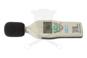 Zajszintmérő 30-130 dB /31,5 Hz - 8 kHz/ - digitális, profi